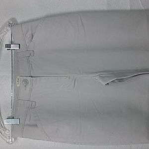 L L Bean Women's classic fit pants size 12P